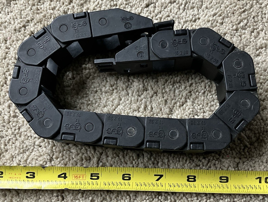 Igus 15.2.38 Cable Track Carrier 14 feet various pieces