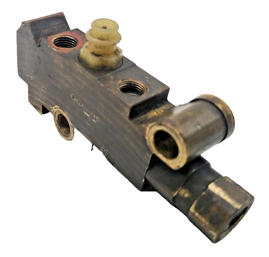 1978-1986 JEEP CJ5 CJ7 SCRAMBLER POWER BRAKE DISC BRAKE Proportioning Valve OEM - Image 3 of 4