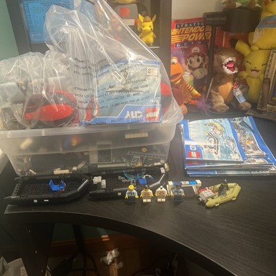 Lego City: Prison Island (60130) Hot Air Balloon with 4 Minifigures - Two Sets?