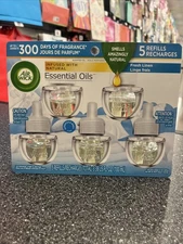 Air Wick Scented Oil 5 Refills, Snuggle Fresh Linen, (5X0.67oz), Air Freshener