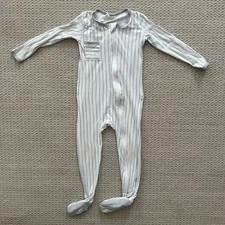 Kyte Baby 4T Unisex Footie Pajamas Bamboo Gray Striped
