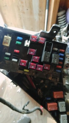 2010 2011 2012 2013 Subaru Forester Engine Bay Fuse box Fuse Panel