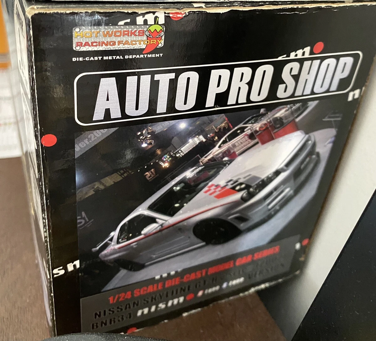 Hot Works Hotworks Auto Pro Shop 1/24 Nissan Skyline R34 BNR34 V 