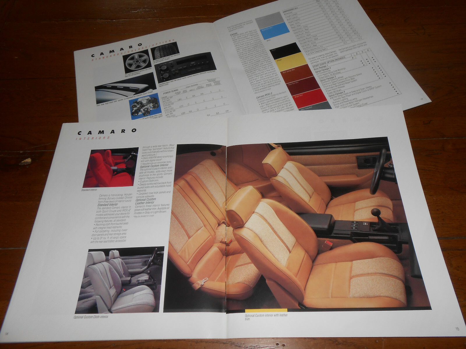 1988 CHEVY CAMARO & IROCZ BROCHURE / ORIGINAL 20 Page '88 CHEVROLET