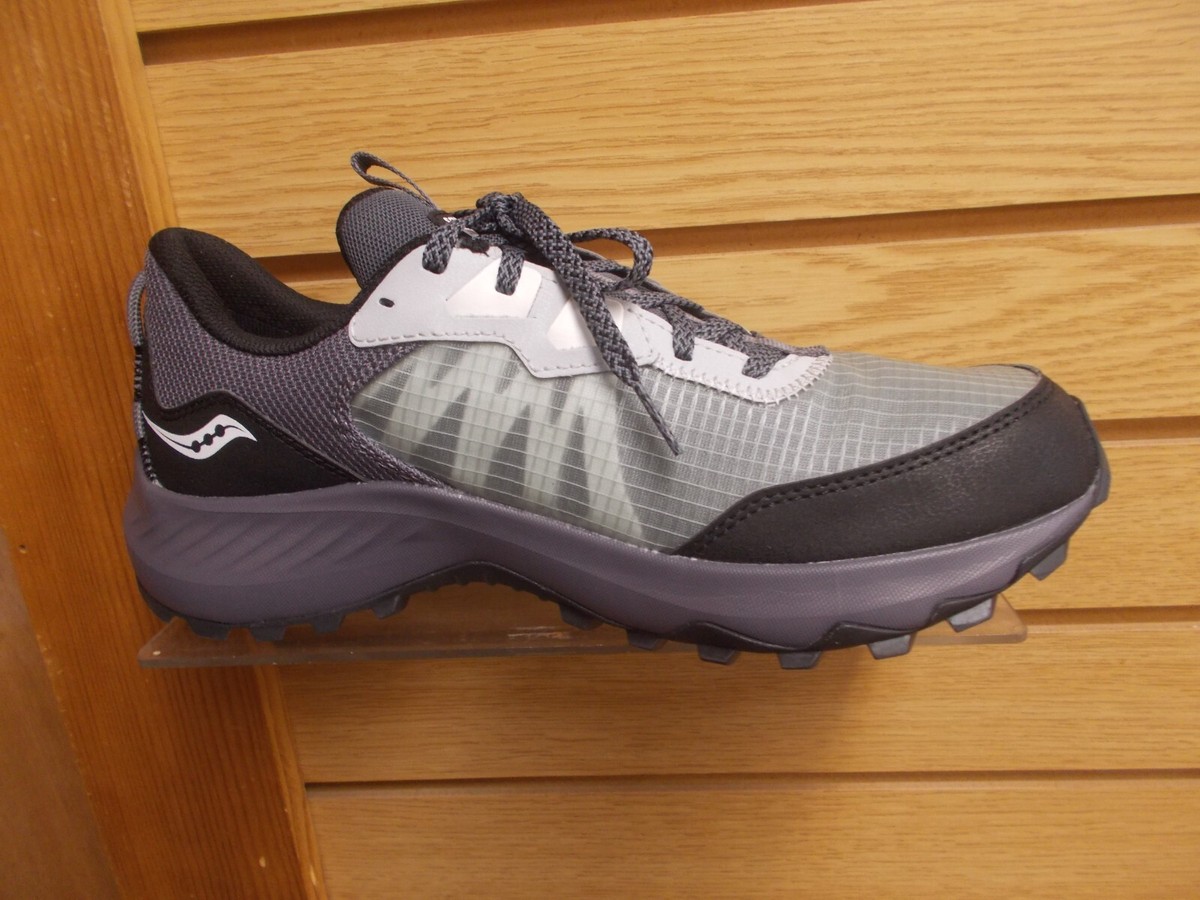 SAUCONY MEN'S AURA TR GTX GORE-TEX RUNNING SHOES GREY BLACK