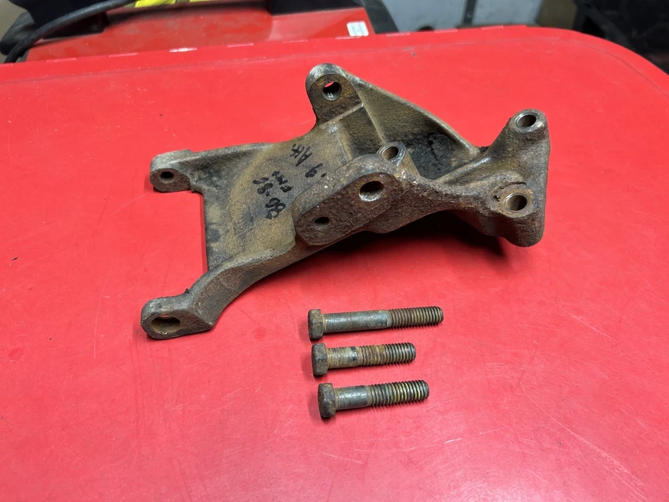 Soporte bomba smog alternador 80-86 Ford F-150 F-250 camión 300 4,9 L E5TE-10239-AB Foto 3 de 4