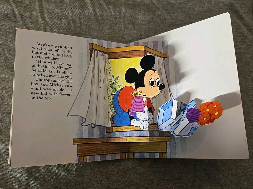 Vintage Walt Disney's Mickey's Lucky Day Mini PopUp Book Paperback Pop Up - Image 3 of 4