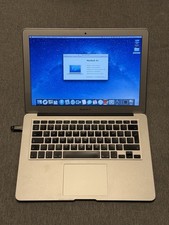 Apple MacBook Air A1466 13,3 Zoll) Laptop - MD232D/A 2012 OHNE SSD!!