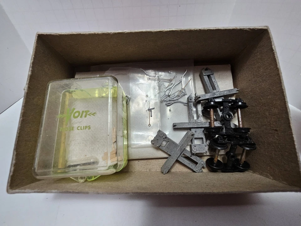 (6) ea. Keystone Locomotive Works HO Climax Log Car Kits, 2 per Box - LOOK - Image 2 of 4