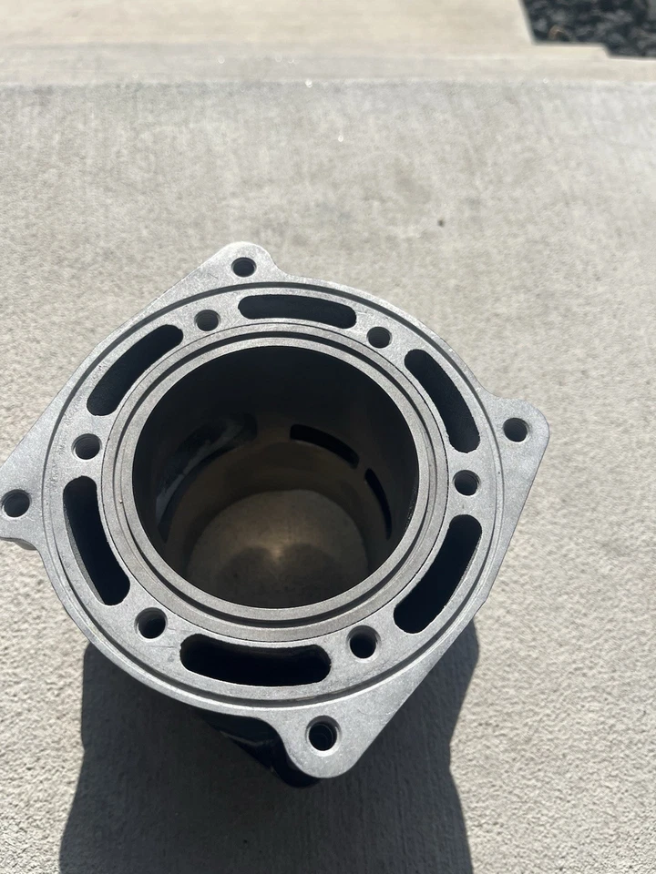 99 Polaris SLTH cilindro OEM 3021018 JP2 - Imagem 3 de 4