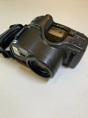 Olympus Infinity Super Zoom 330 Camera 35mm -105mm Autofocus Point And Shoot