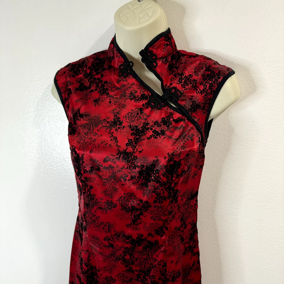 Vestido Vintage Años 90 Y2K Hilos Morbosos Talla XS Cheongsam Rojo Negro Terciopelo Satinado Foto 2 de 4