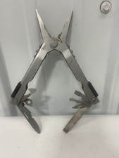 Gerber MP600 Stainless Steel Multi-Tool Needle Nose Pliers Excellent 
