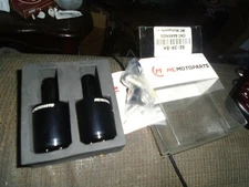 MC Motoparts BE-3R-BK CNC Barends 