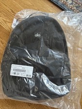 Alo Stow Backpack Black with detachable pouch
