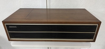 VTG Panasonic Solid State AM/FM Stereo Turntable Walnut Cabinet SE