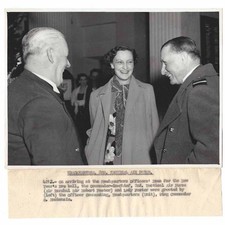 RAF Sir Robert Foster at Air Force Officers Ball Vintage Press Photograph c1951