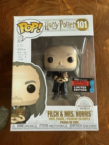 Funko Pop! Vinyl: Harry Potter - Filch & Mrs. Norris  Comic Con (Exclusive) #101