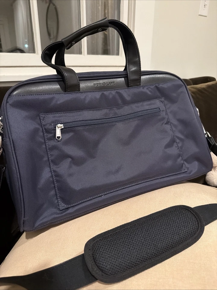 Nomad Lane Bento Bag Carry On Luggage Duffel Bag Carry-On Suitcase 17”x 8”x 10” - Image 3 of 4