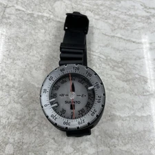 Suunto Scuba Dive Compass - SK7 - Wrist Mount - Black