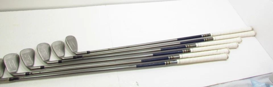 Acer XP 905 Undercut cavity golf clubs Swing science 400 series shaft Graphite - Image 3 of 4