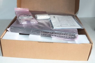 NORTEL .. SWITCH 24 PORTS 10/100Mbit & 2x SFP .Ref: 4526T / AL4500B03-E6 *NEU