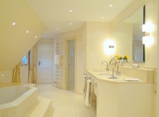 Naturstein Marmor Limestone Mosaik La Perla 2,3 x 2,3 x 1cm getrommelt auf Netz 