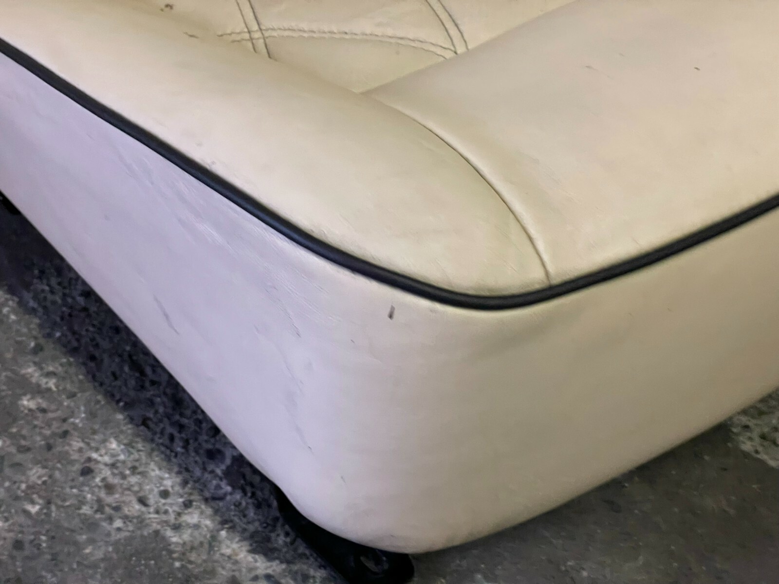 06-13 Bentley Continental Flying Spur Rear Right Captains Seat Chair MAGNOLIA 09