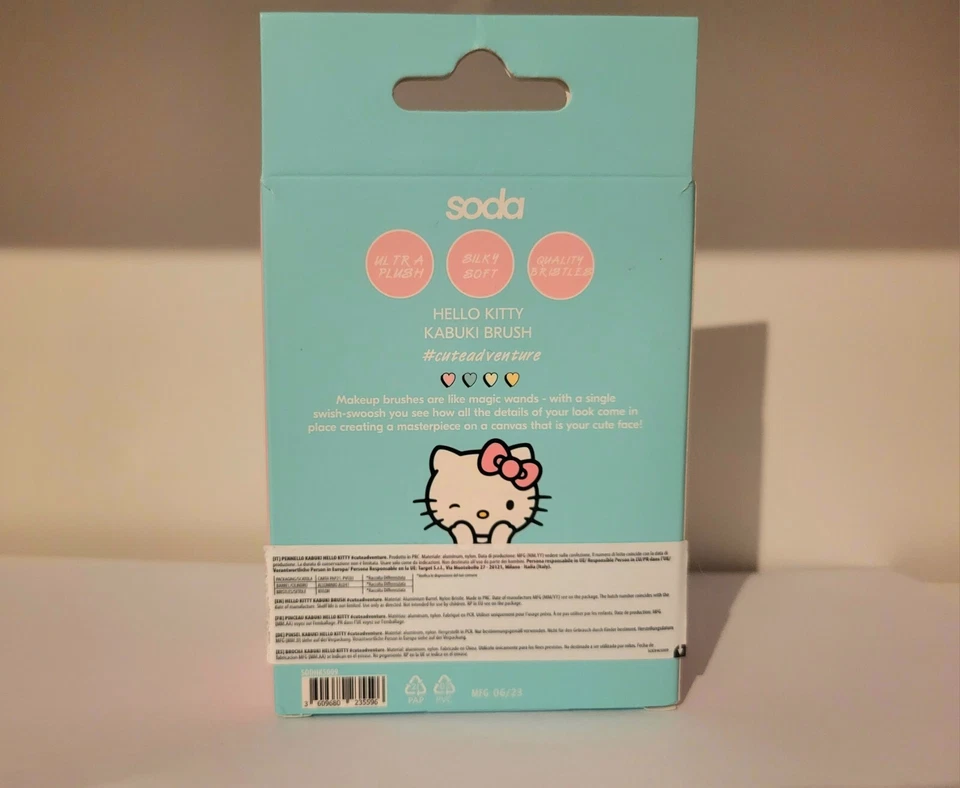 Sanrio Hello Kitty x Soda limitierter Kabuki Make up Brush - Bild 3 von 4