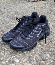 Nike Air Max Plus TN Triple Black Size 7y