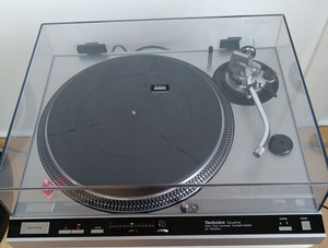 Technics - SL-1600 / SL-1610 pu/électrophone/phono