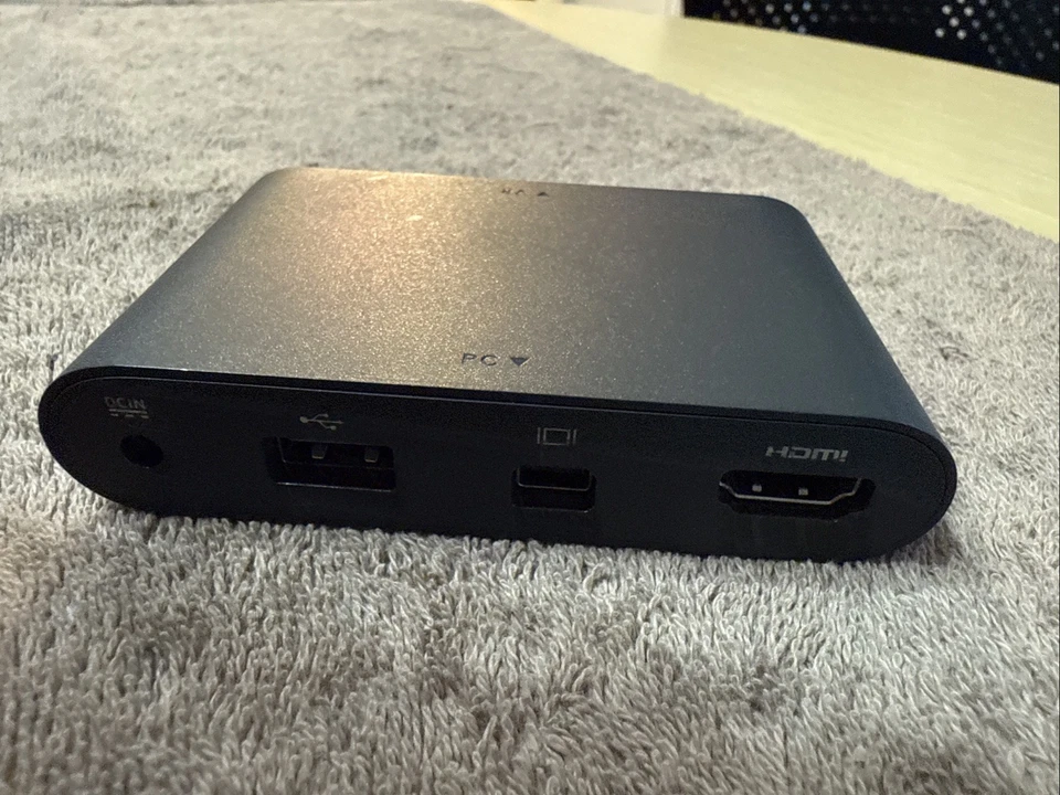 HTC Vive Link Box 2PU6100 w power Adapter + usb - Image 2 of 4