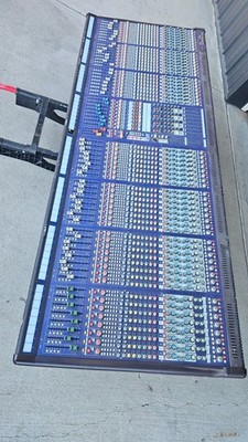 Midas Verona 560 Mixing Console  everything was working perfectly when pulled