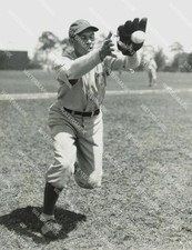 HB330 Pinky Higgins Philadelphia Athletics 8x10 11x14 16x20 Photo