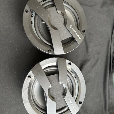 Scosche 6.5'' 4-Way Car Audio Speaker Pair   200W Peak Power   Precision HD Sound