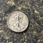 1940 WALKING LIBERTY SILVER HALF DOLLAR  NICE COIN