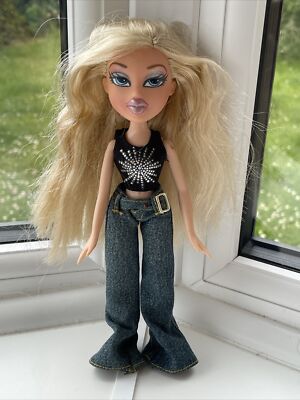 Bratz Funk N Glow Cloe 1st Edition Rare