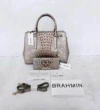 NEW BRAHMIN SILVER LINING SMALL FINLEY W/ADY WALLET