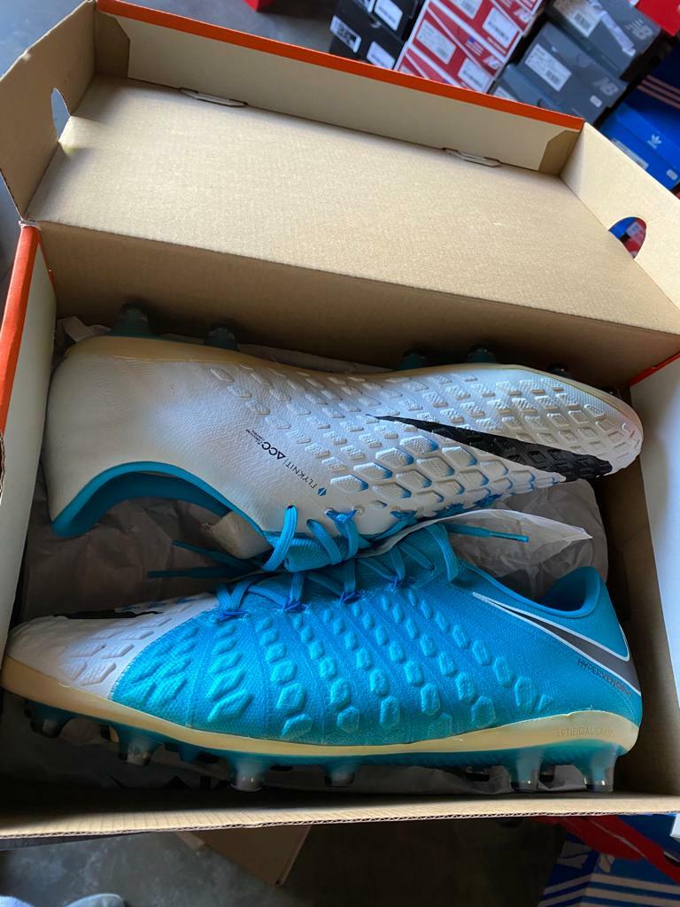 blue hypervenom phantom 3