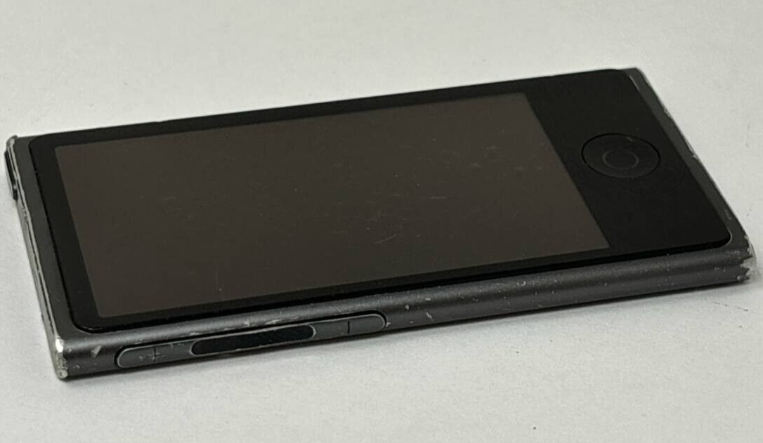 Apple iPod nano 7th Gen A1446 MP3 16GB 2.5 Apple iPod nano 7th Gen A1446 MP3 16GB 2.5