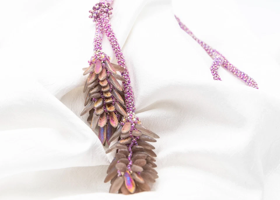 Halskette Lila Rosa Glitzer Extra Lang Unikat Handmade Damen Schmuck Perlenkette - Bild 4 von 4