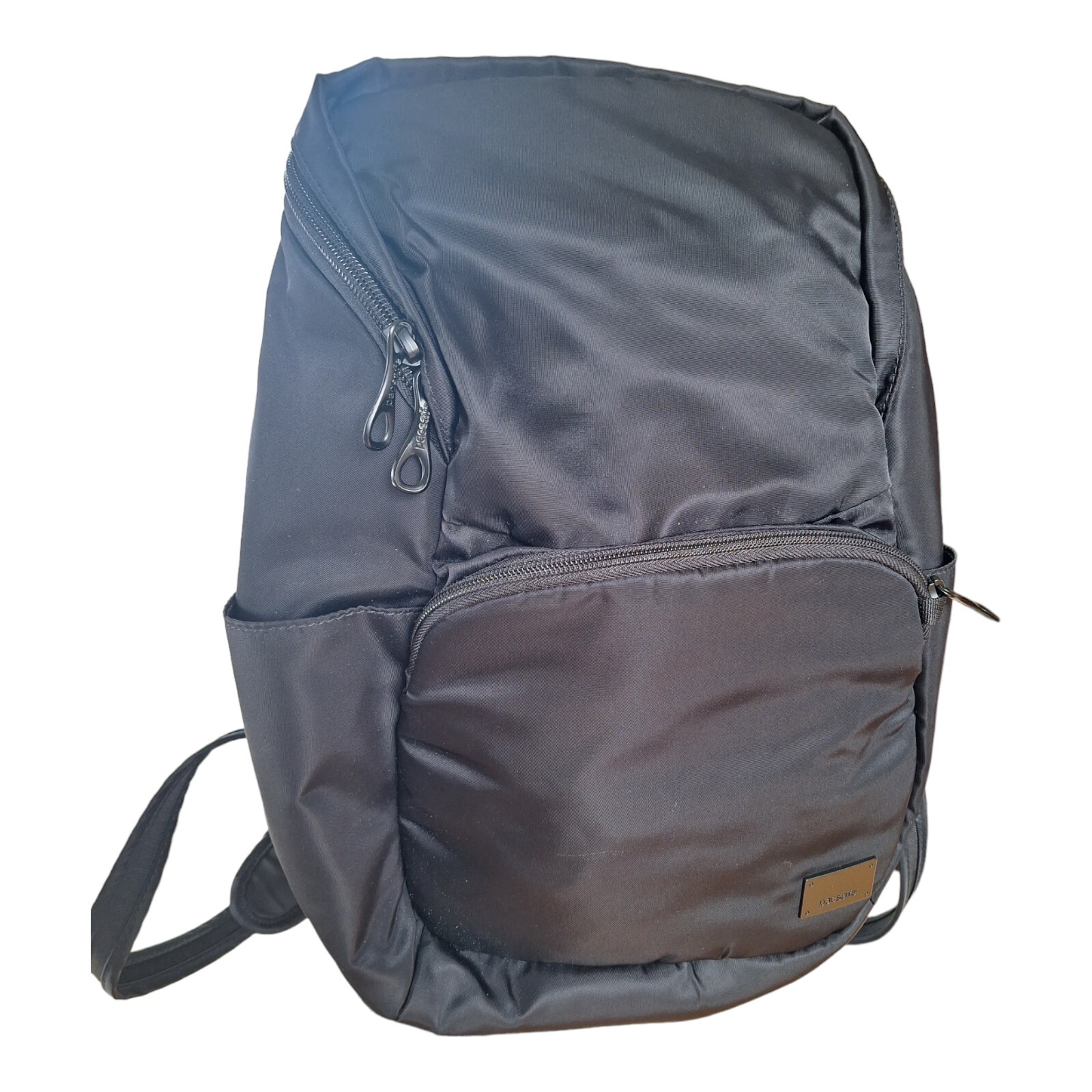 Pacsafe Citysafe CS300 AntiTheft Compact Backpack Nylon Black RFID