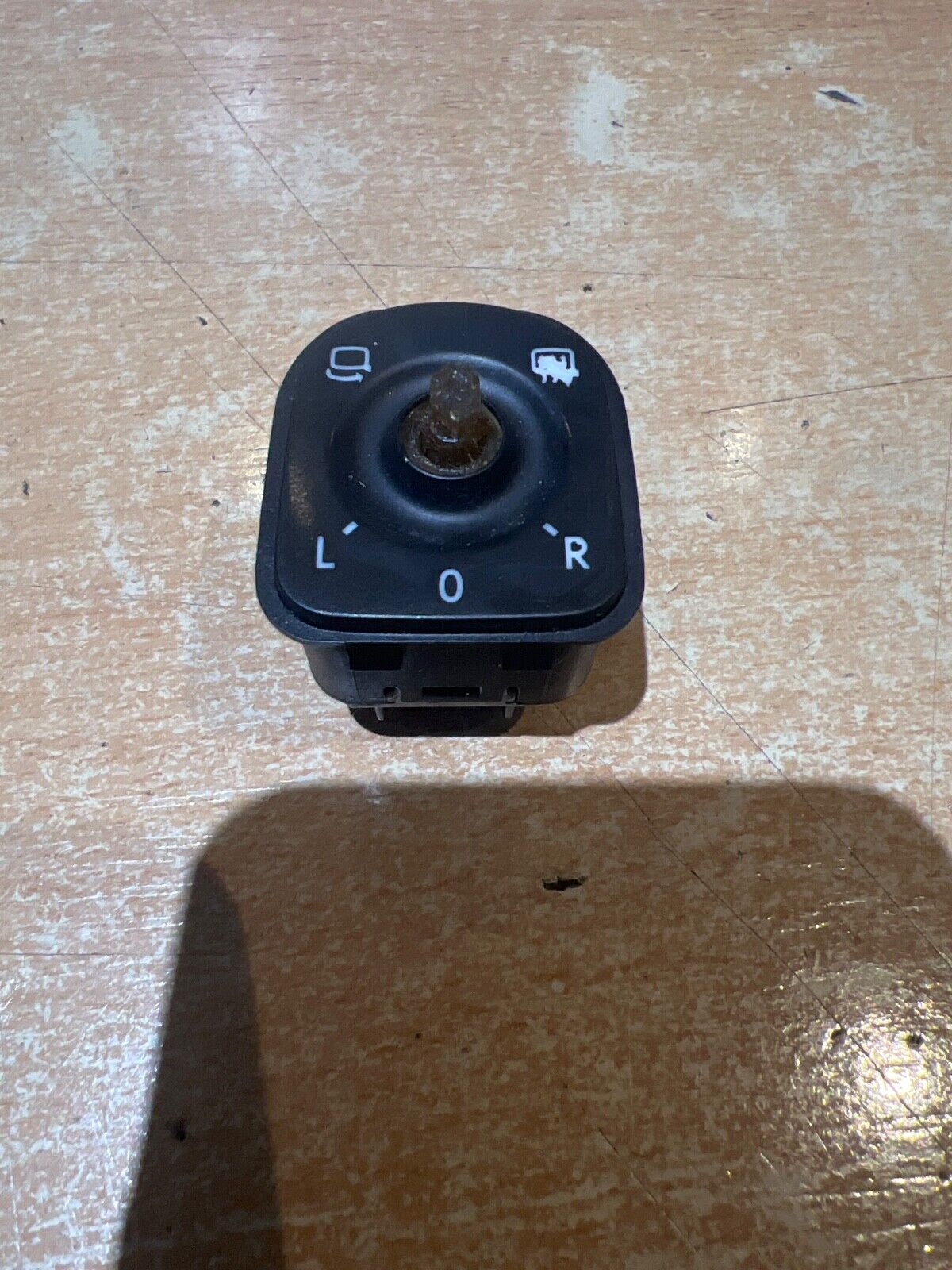 Picture 1 of 2