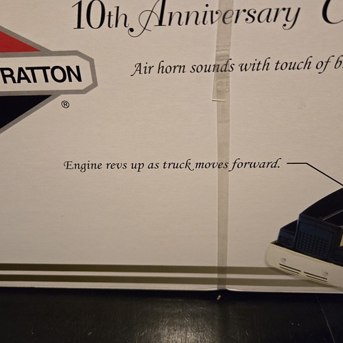 Briggs & Stratton 10th Anniversary Collector Series 2003 Sound Machine Tanker - Picture 9 of 11