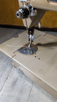 Vintage Singer 301 Slant Needle Sewing Machine NA011239 Rare Early