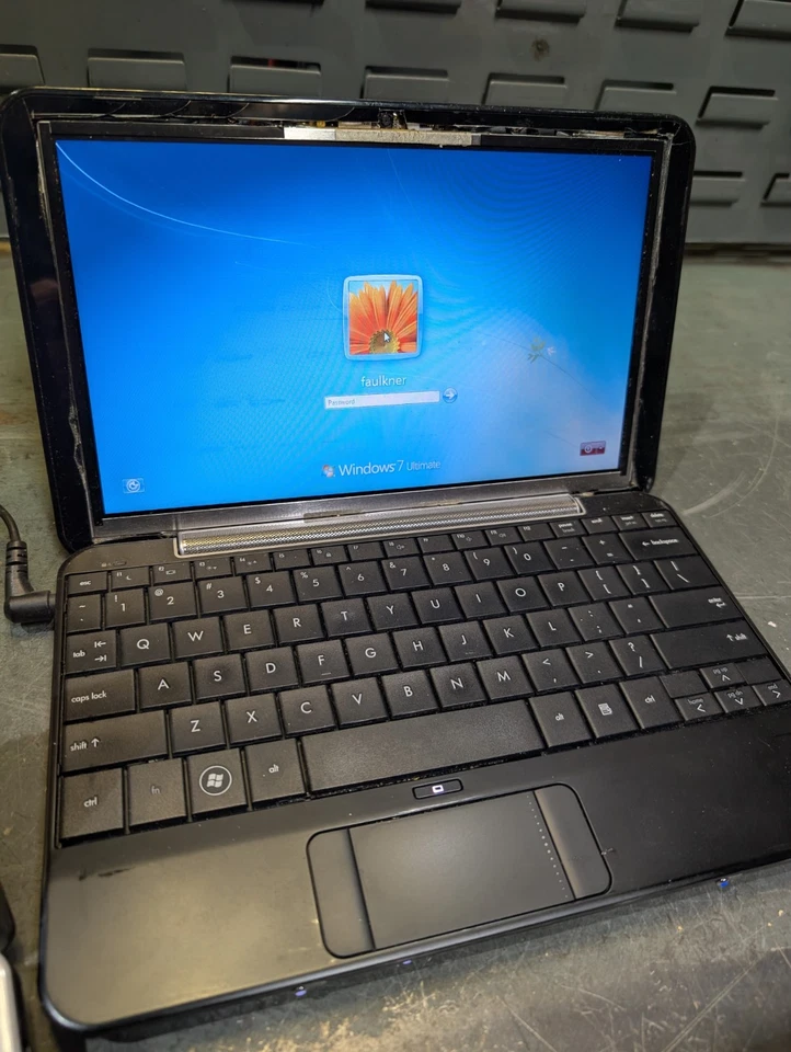 3x LOTE 1x Netbook Dell Inspiron 910 Mini Modelo PP39S 2x HP Mini 1000! ¡Caridad! Foto 4 de 4