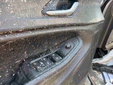 Used Right Sun Visor fits: 2024 Jeep Grand cherokee WL body VIN J or K 6th digit