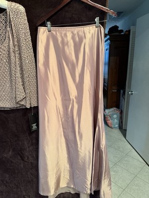 Carmen Marc Valvo Seater Set With Matching Long Silk Skirt Collection Color Tea
