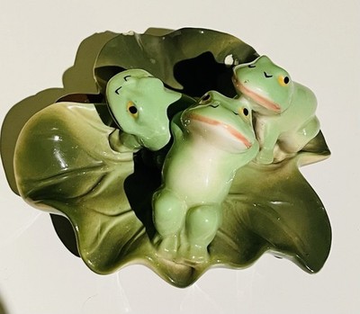 Vintage Ceramic Green Frogs Figurine Lounging on Lily Pad  3 Frogs With Flaws
