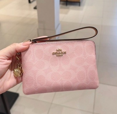 Coach CEF72 Corner Zip Wristlet Signature Canvas with Charm Gold
